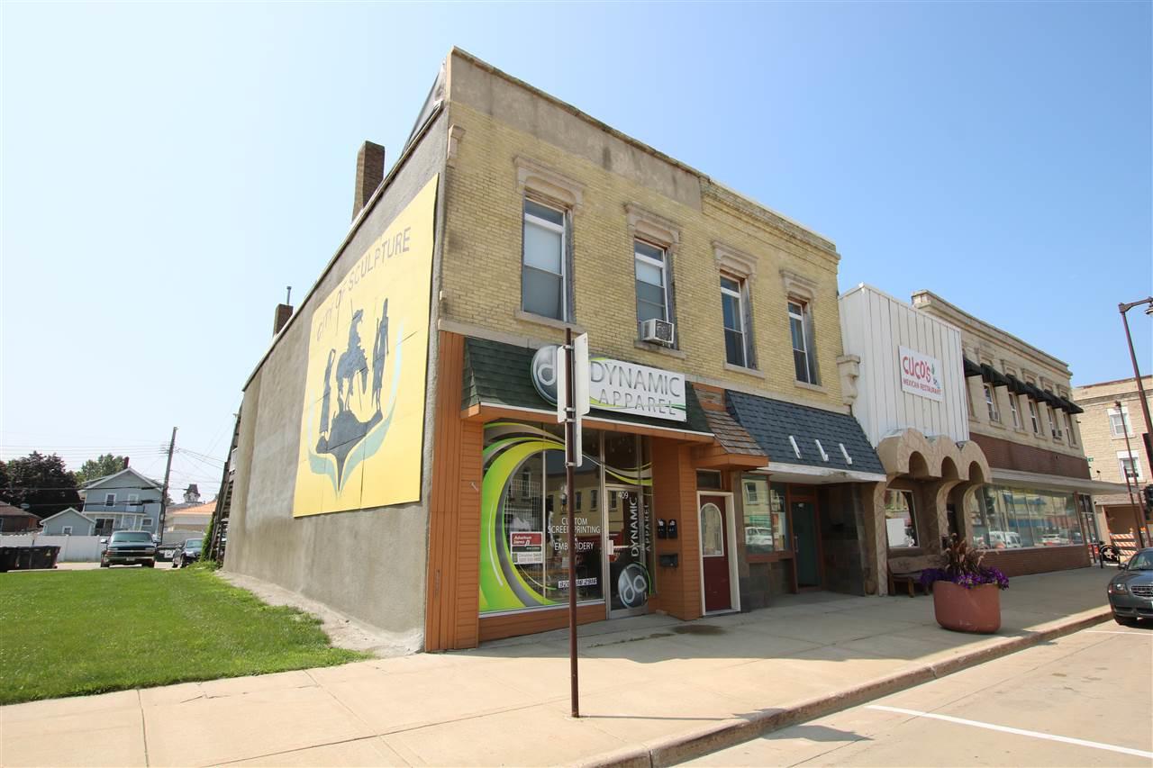 407 Main Street - Photo 1