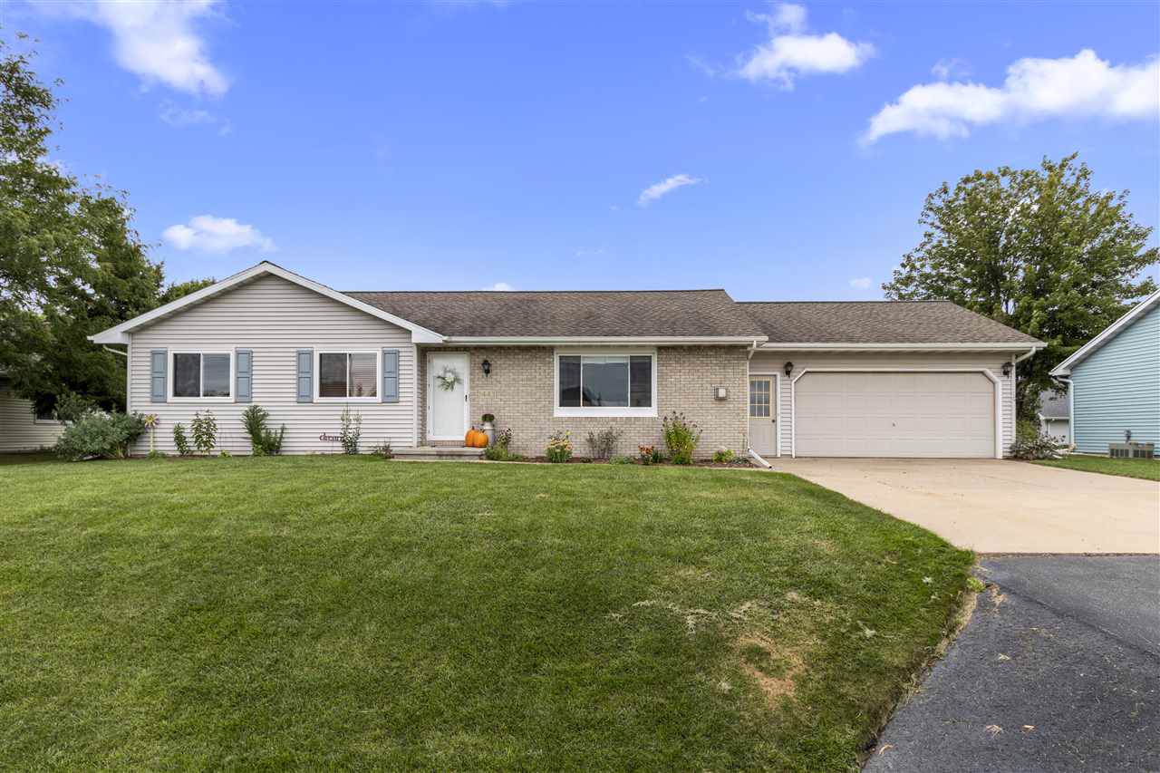 1443 Cooke Road - Photo 1