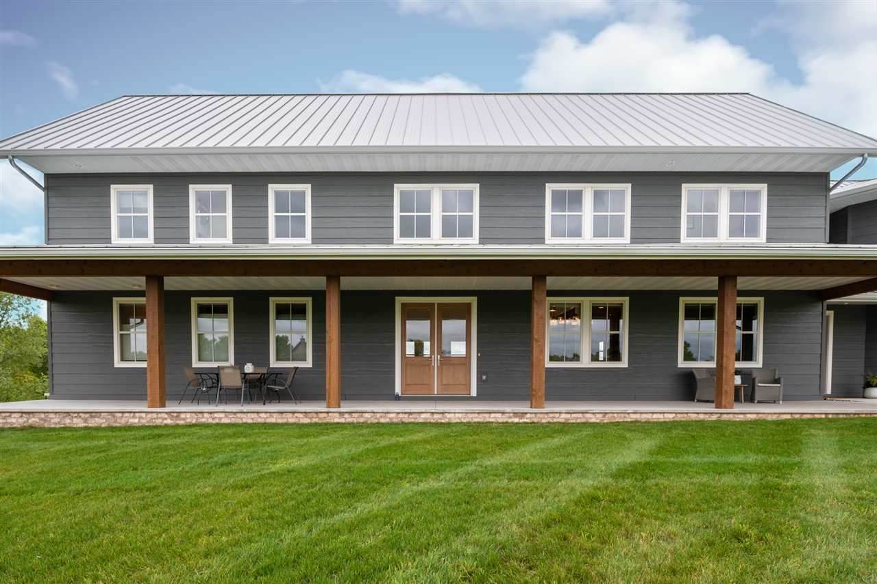 W4214 Champagne Court - Photo 1