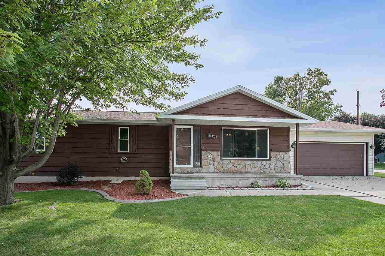 909 Clovis Avenue - Photo 1