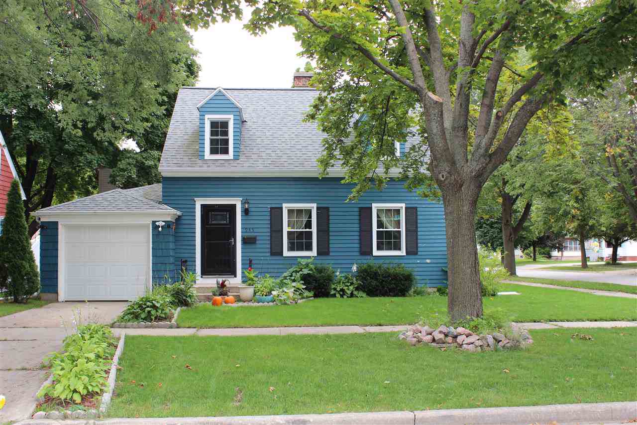 945 Irwin Avenue - Photo 1 945 Irwin Avenue - Photo 1