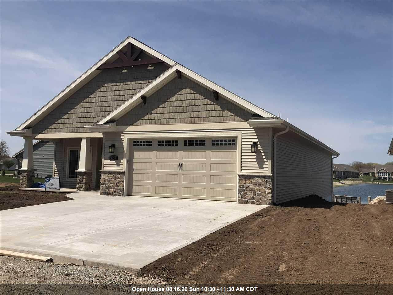 1441 Prairie Lake Circle - Photo 1