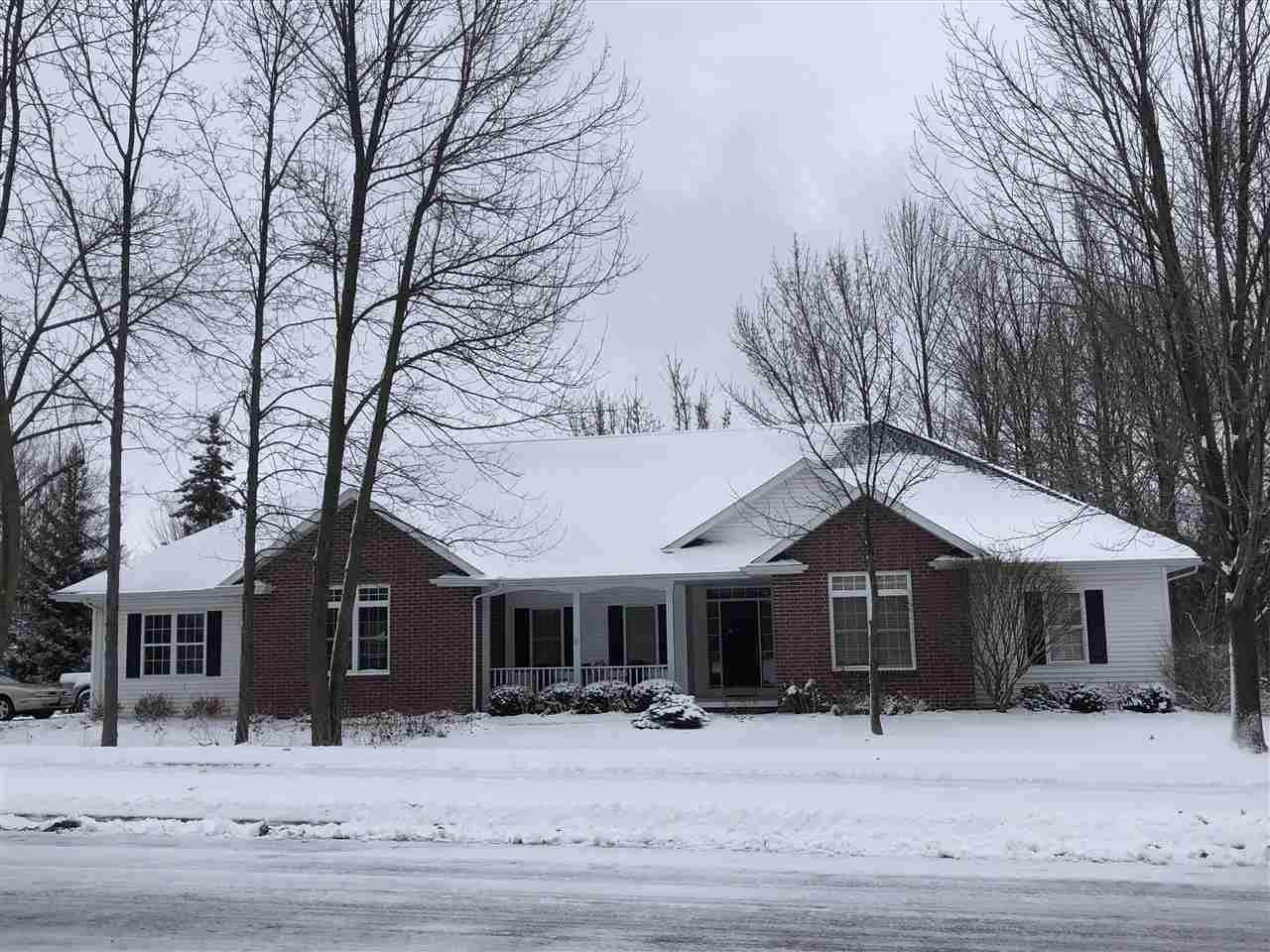 2100 Windsor Court - Photo 1