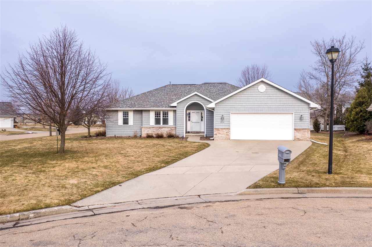 2150 Moonlight Court - Photo 1