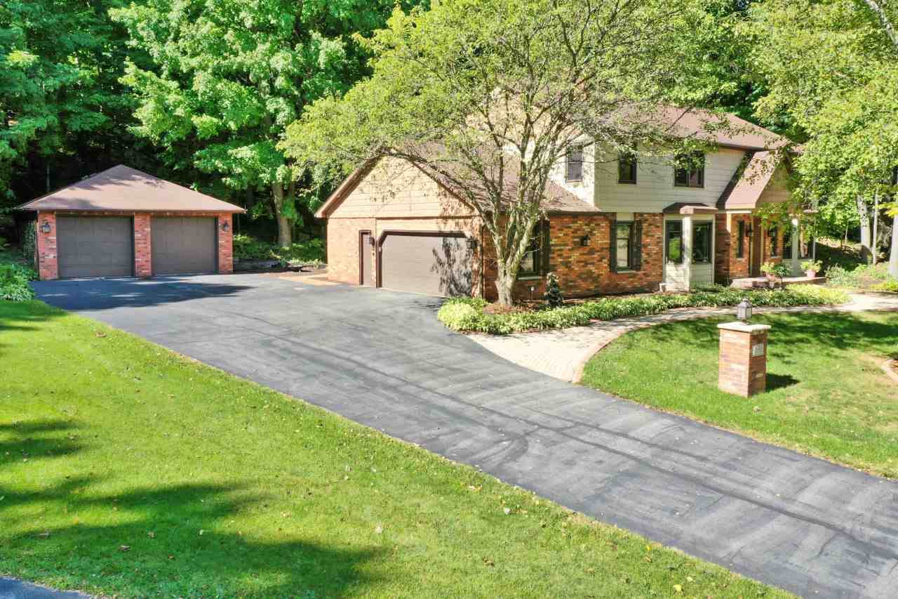 382 Ellortina Circle - Photo 1