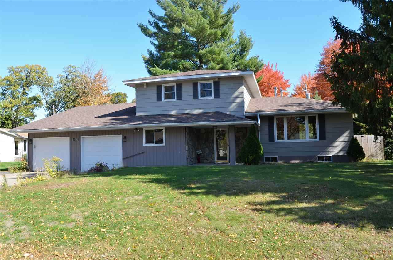3283 Mary Street - Photo 1