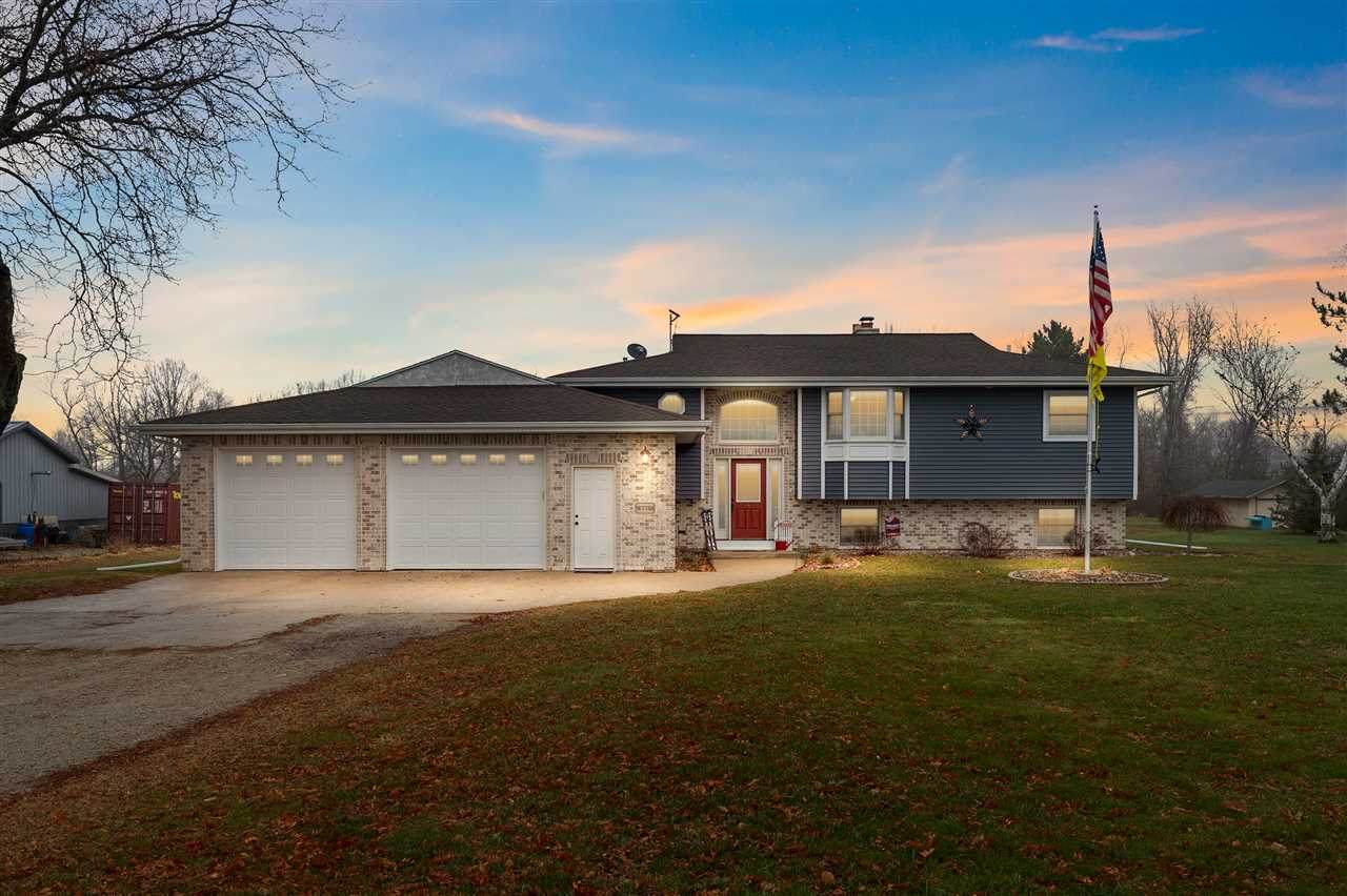 W7758 Hillview Road - Photo 1