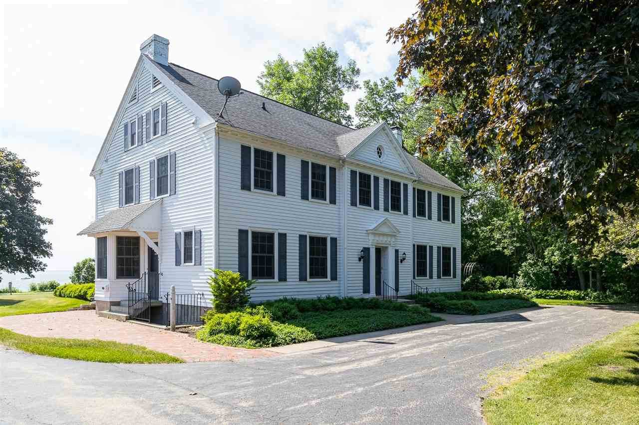 114 Lakeshore Avenue - Photo 1