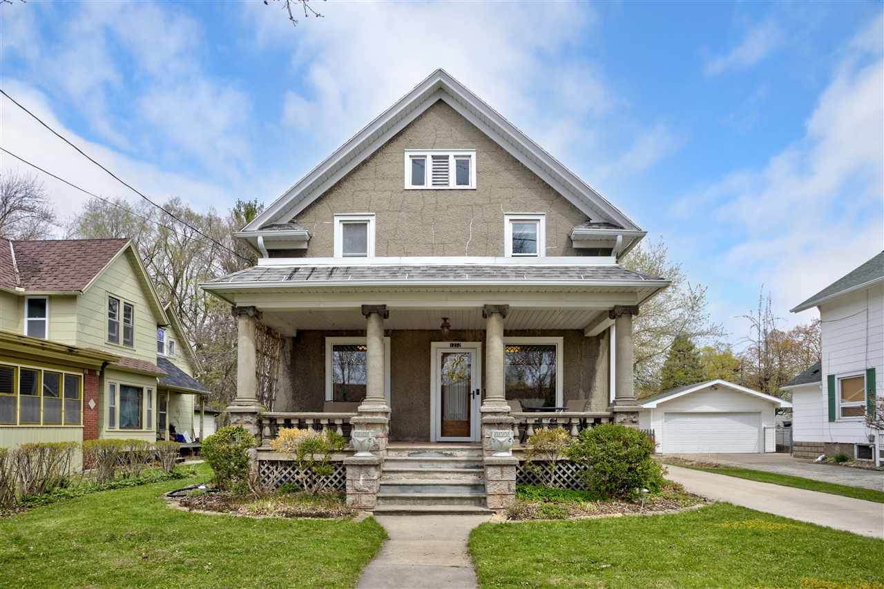 1212 Spencer Street - Photo 1
