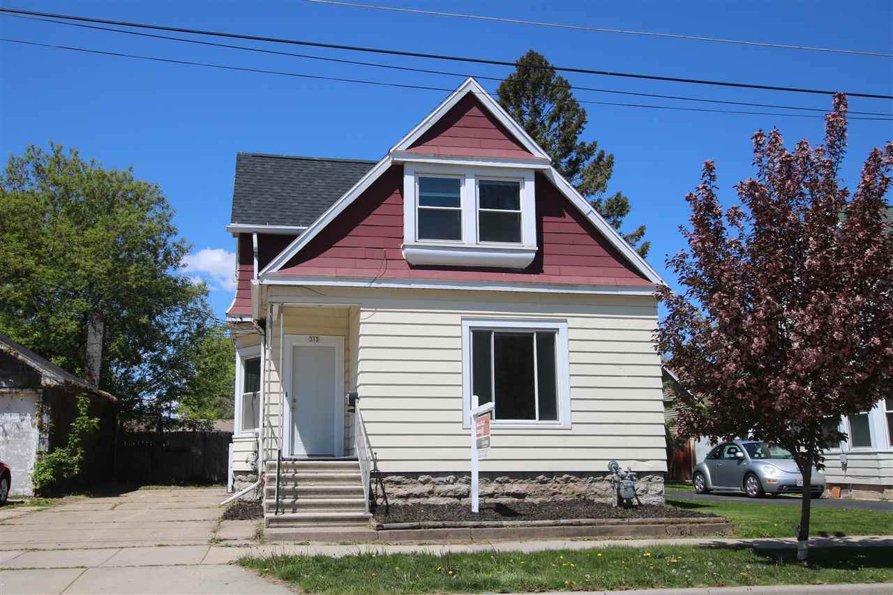 313 Bay Street - Photo 1