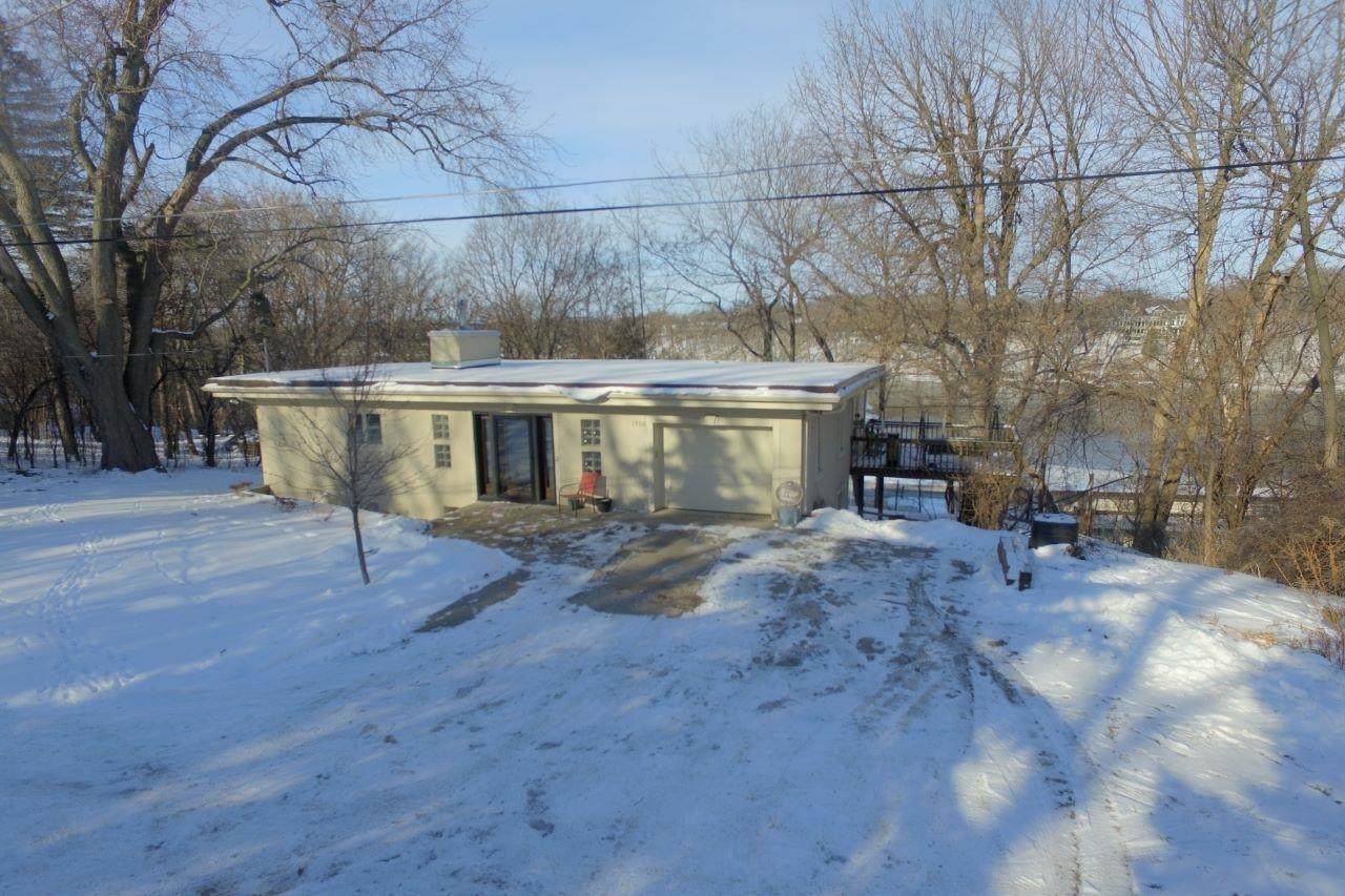 1500 Palisades Drive - Photo 1