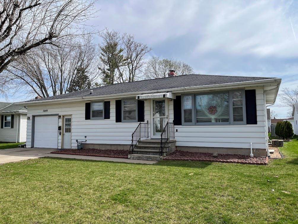 1640 Juniper Drive - Photo 1