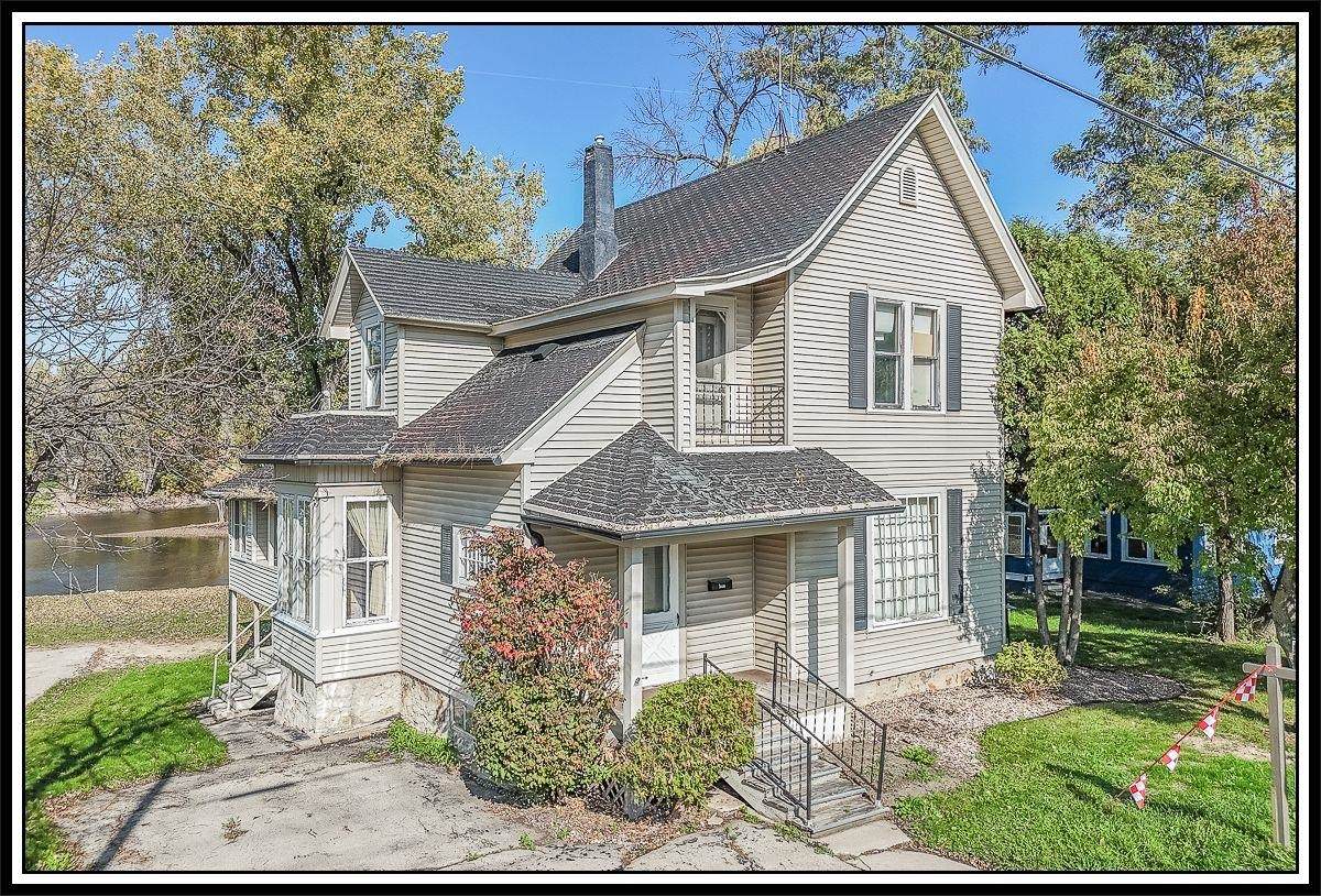 211 Wolf River Avenue - Photo 1