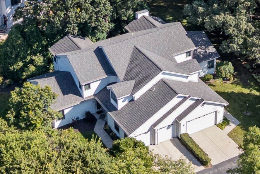 942 Park Avenue - Photo 1