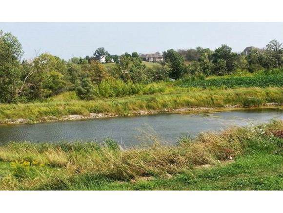 Fox Shores Dr - Photo 1