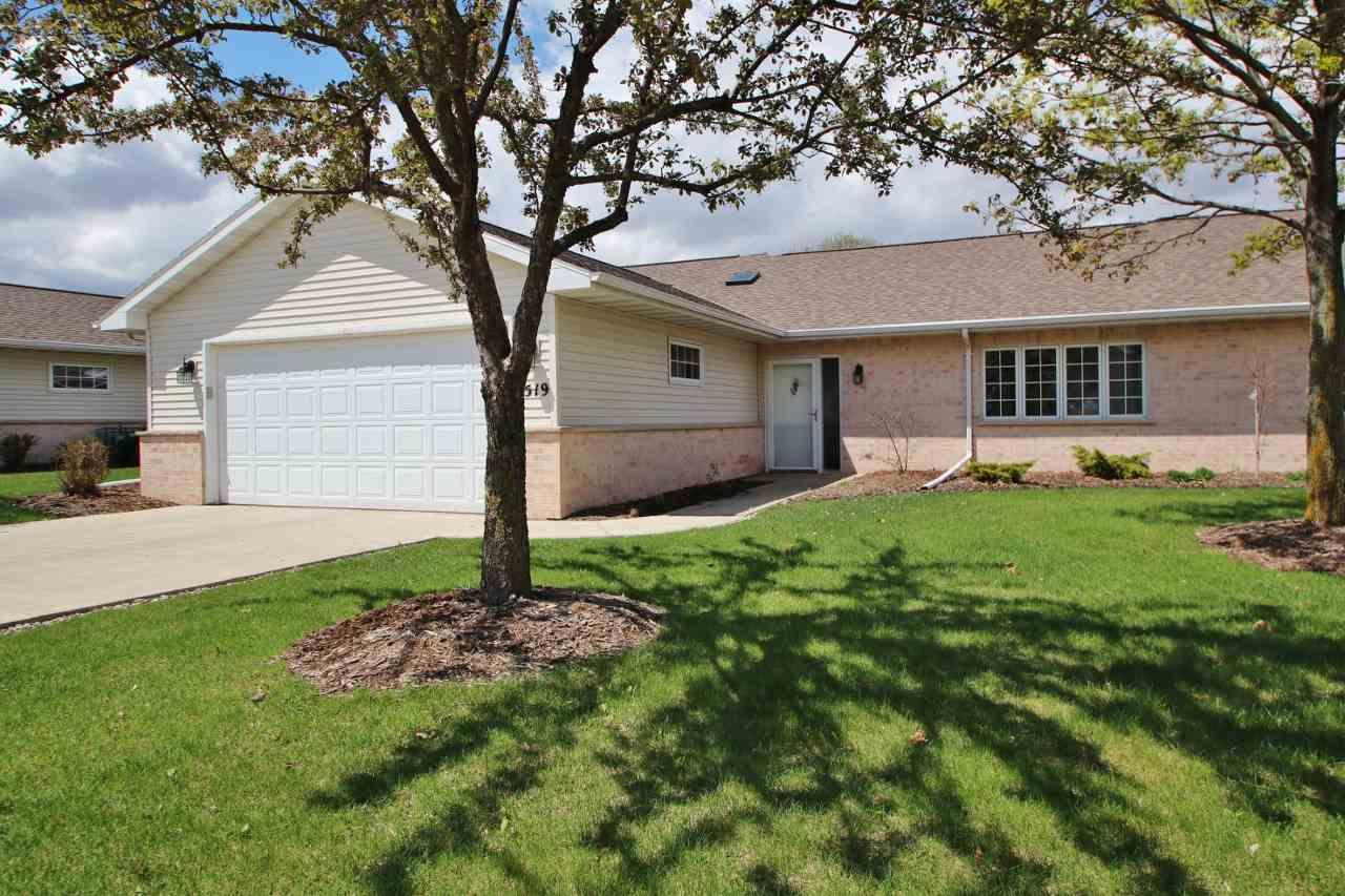1519 River Pines Drive - Photo 1