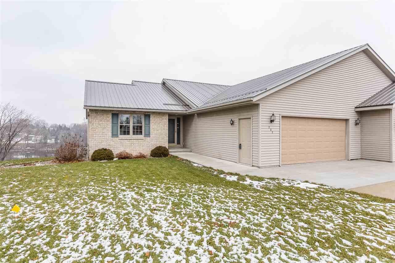 282 Highland Street - Photo 1