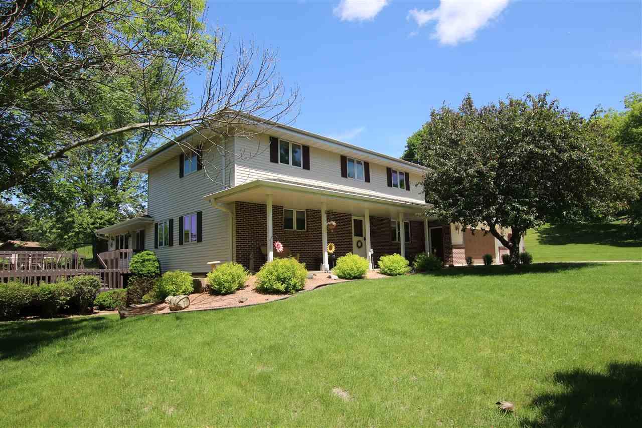N6223 Eleanore Lane - Photo 1