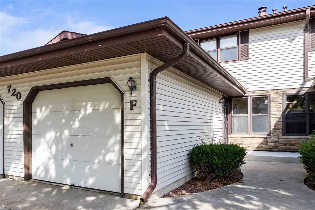 720 Westhaven Place - Photo 1