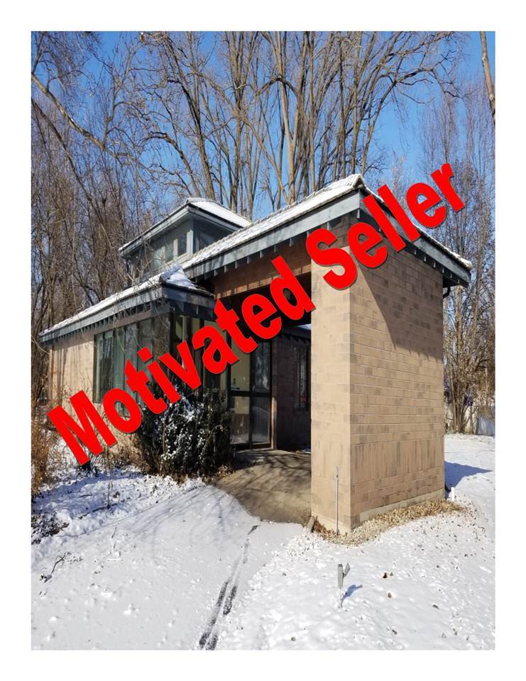 990 Plank Road - Photo 1