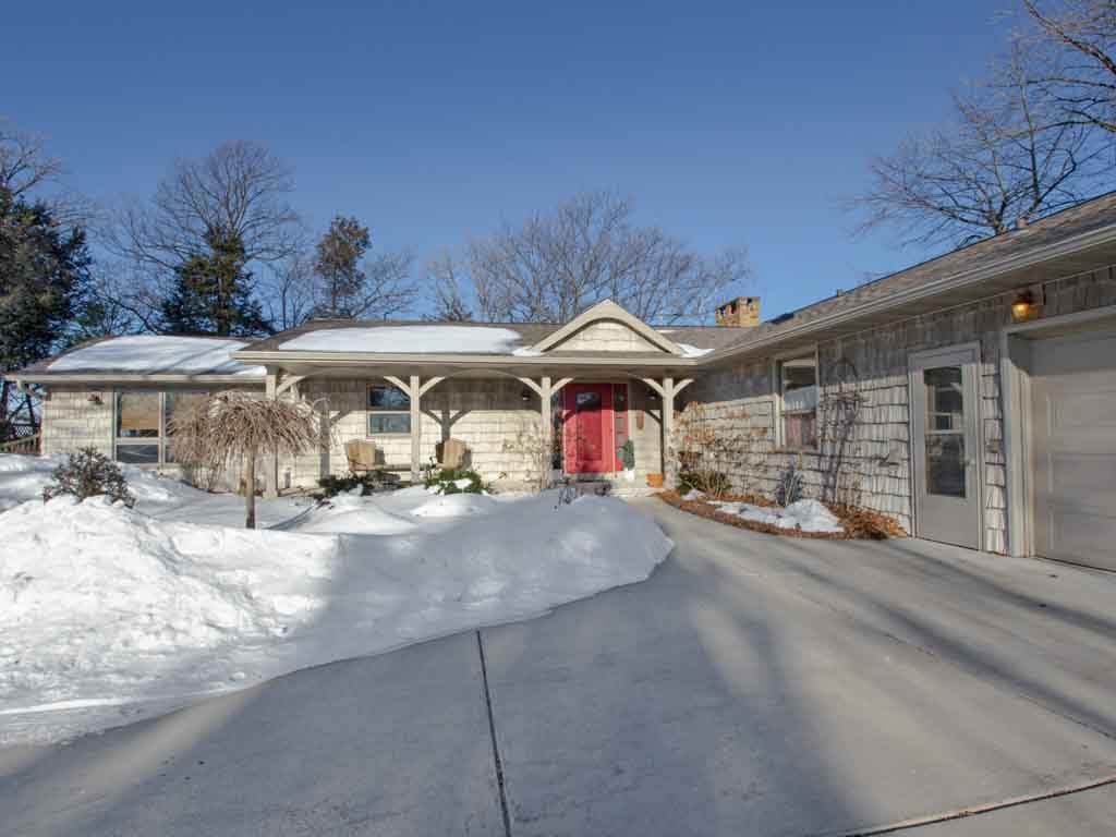 4641 Esther Lane - Photo 1
