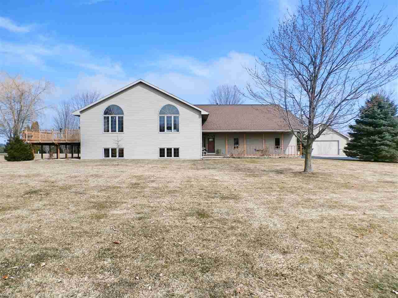 W9654 Erdine Lane - Photo 1