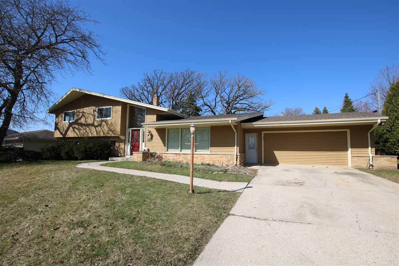 505 Maona Avenue - Photo 1