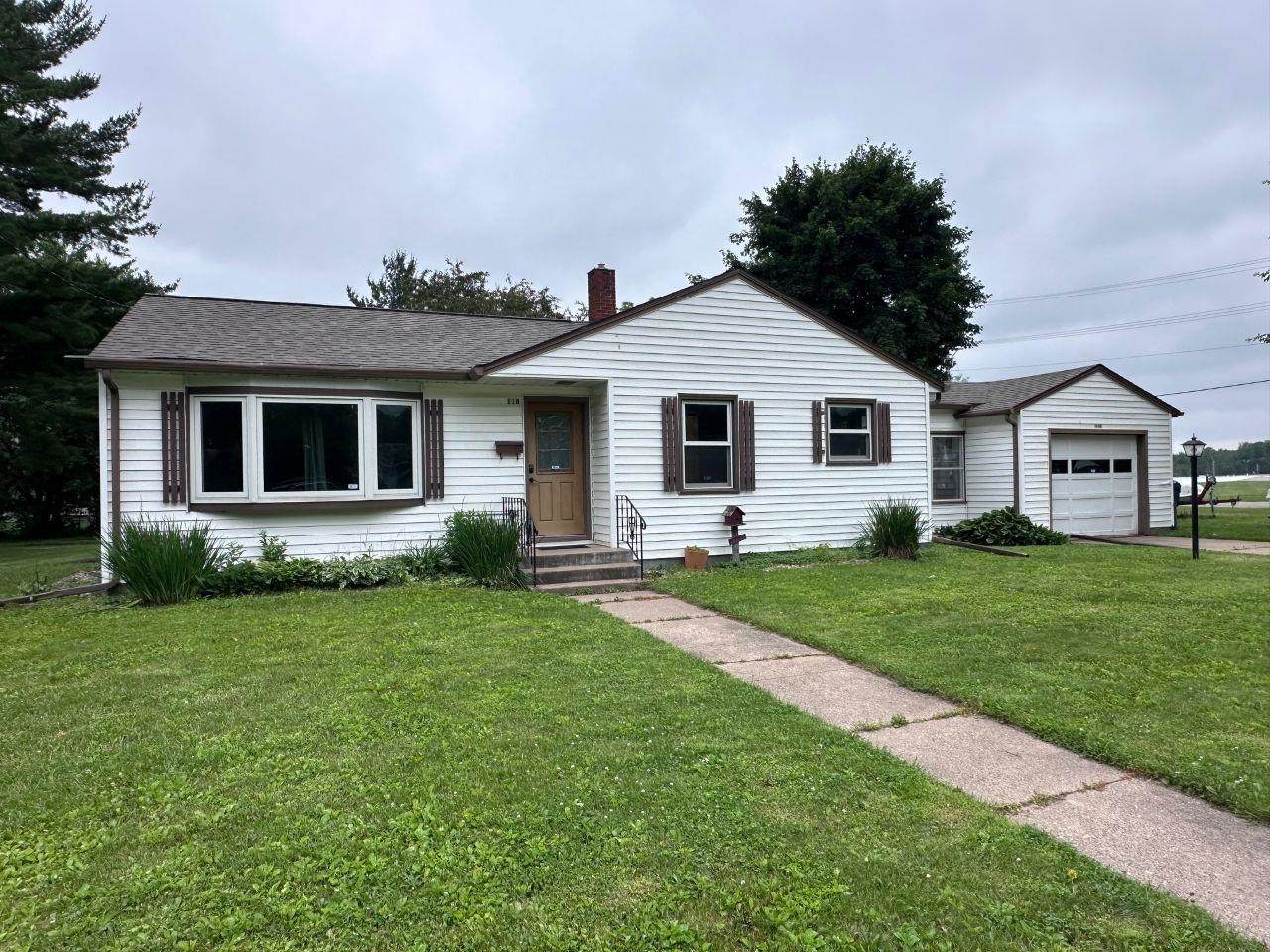 118 Robert Street - Photo 1