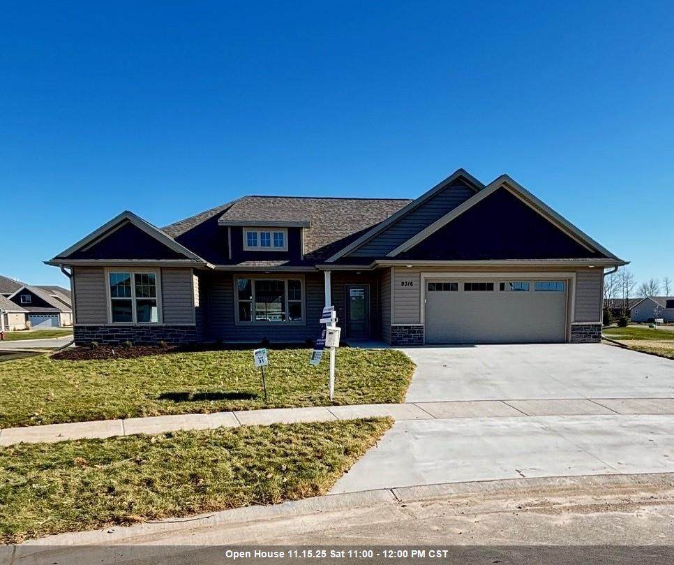 N9316 Gemstone Court - Photo 1