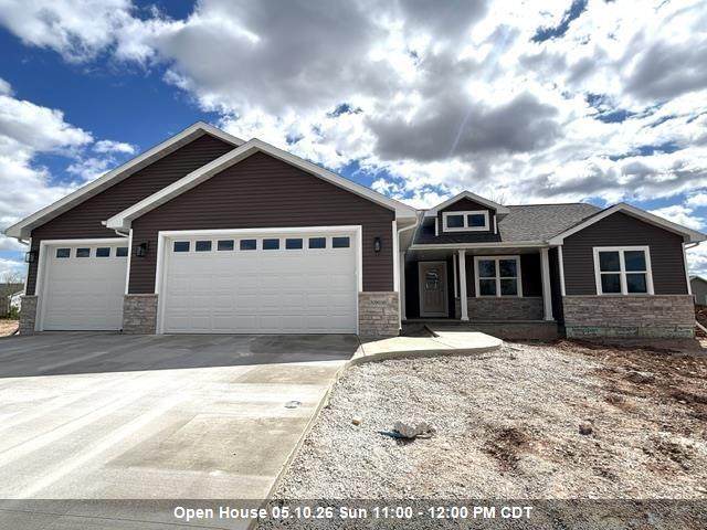 N9036 Cedar Court - Photo 1