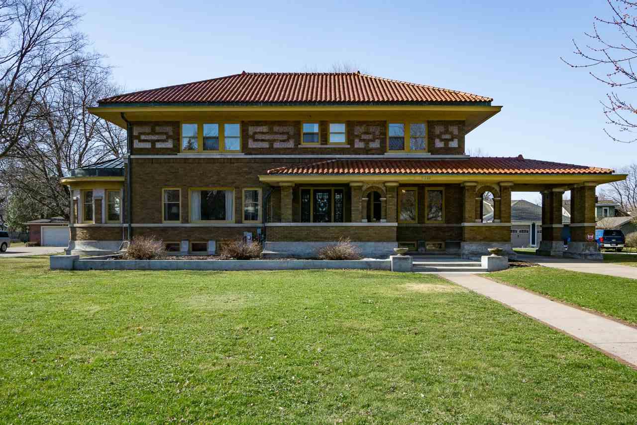 1103 Washington Avenue - Photo 1