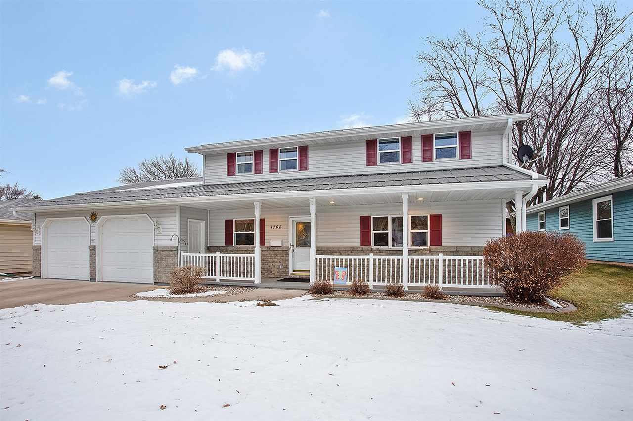 1708 Main Avenue - Photo 1