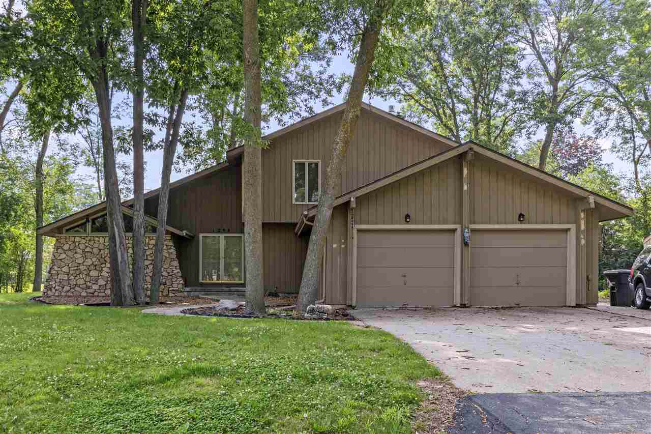 1298 Mayer Street - Photo 1