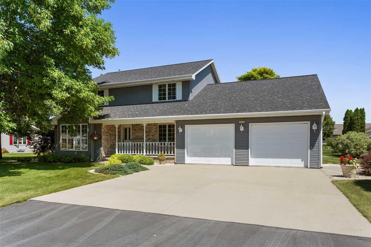 N9636 Gina Drive - Photo 1