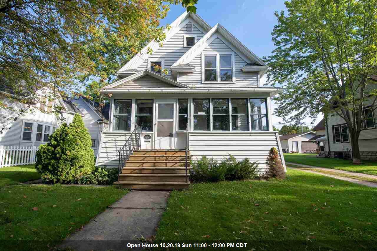 604 1ST Street - Photo 1