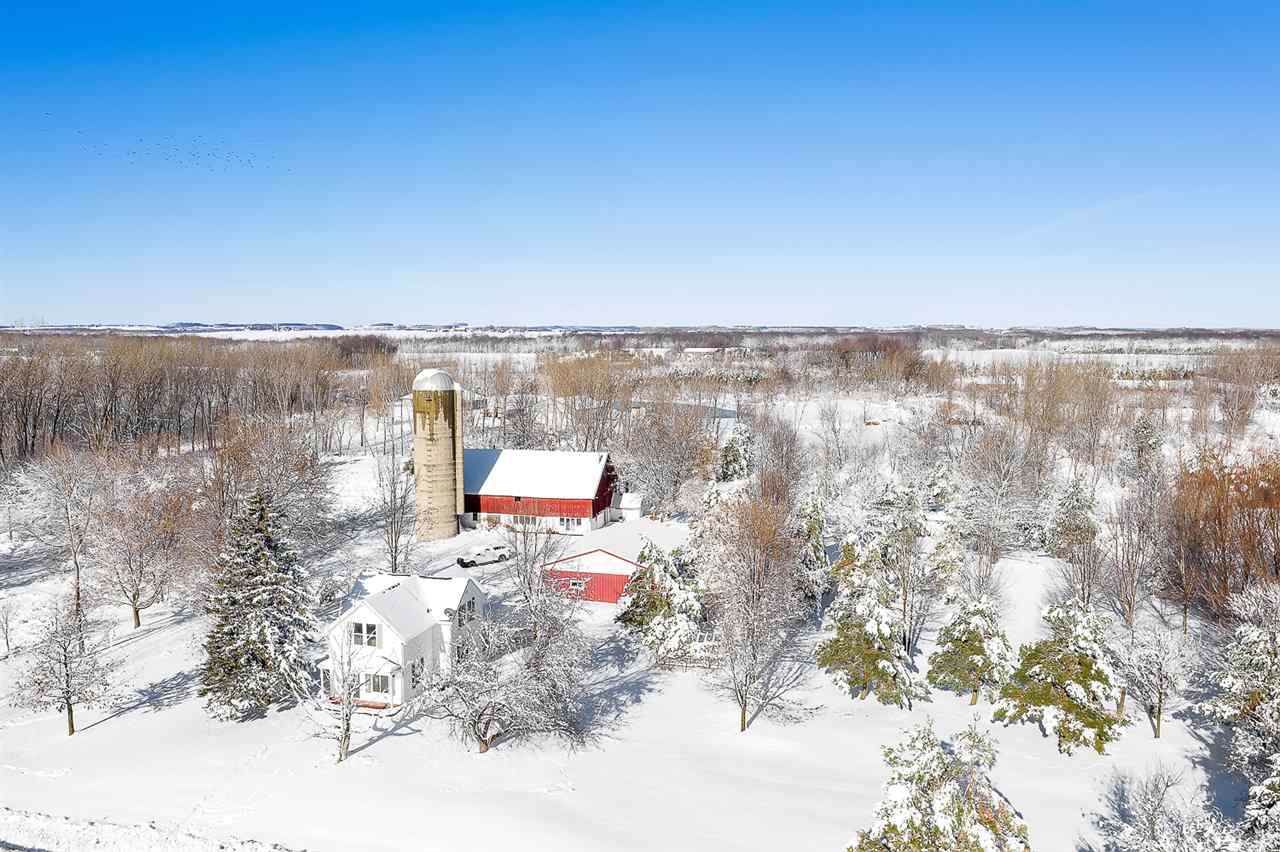 W2274 Hwy S - Photo 1