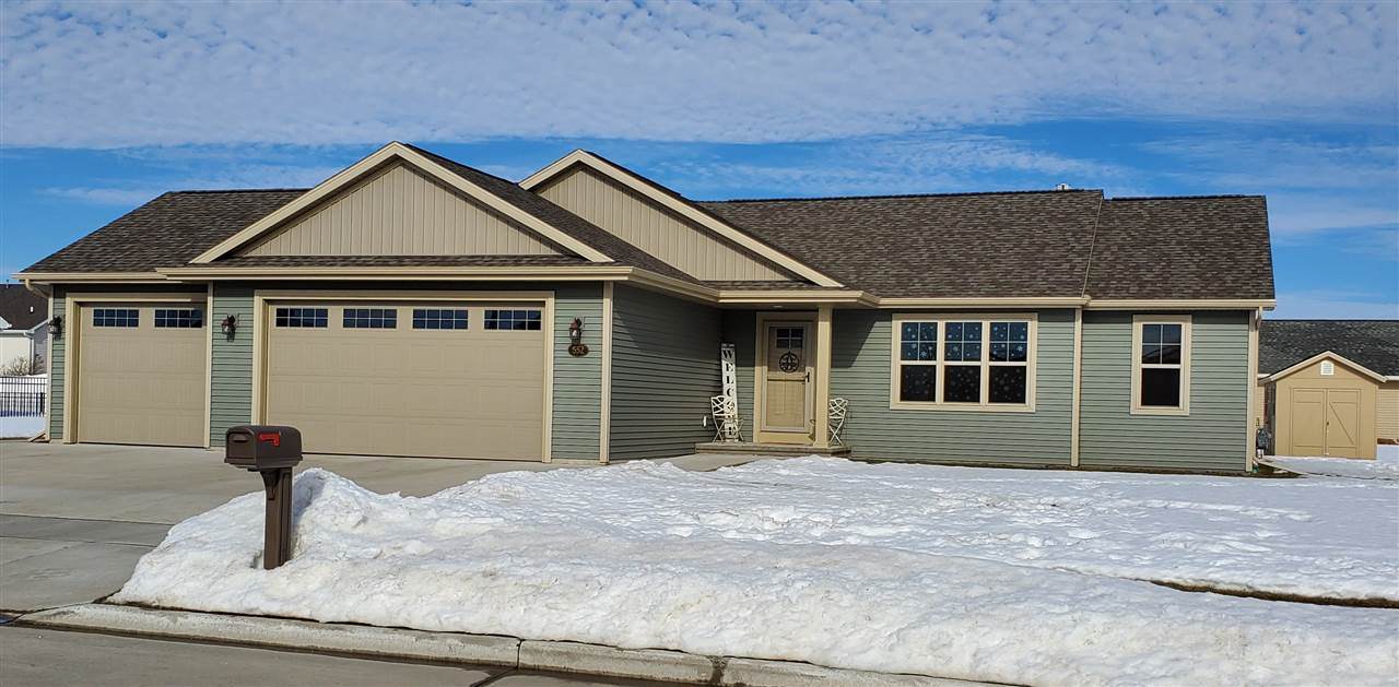 552 Sweet Meadow Lane - Photo 1