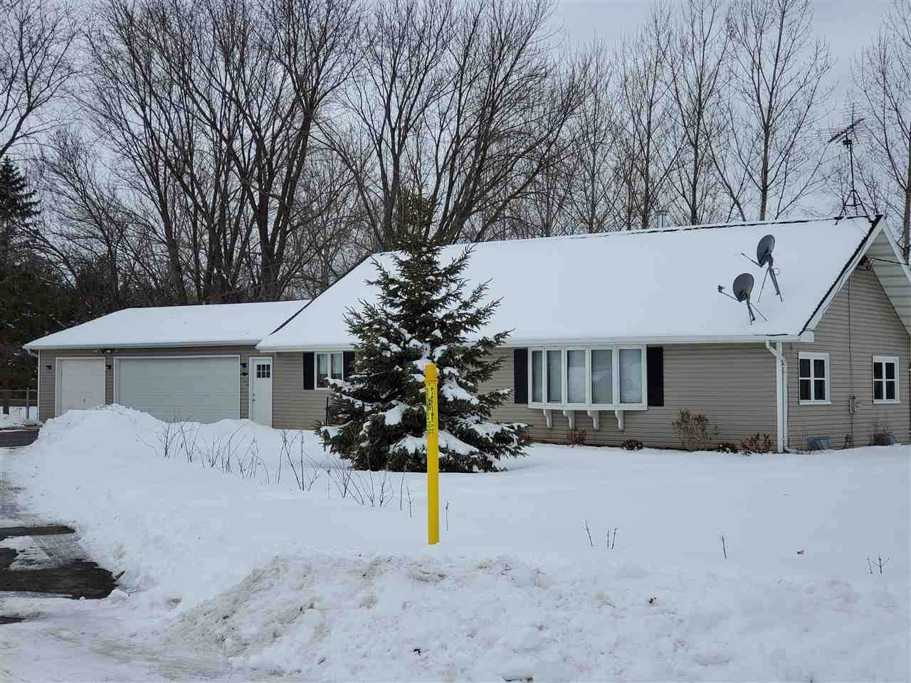 3281 Quarry Drive - Photo 1