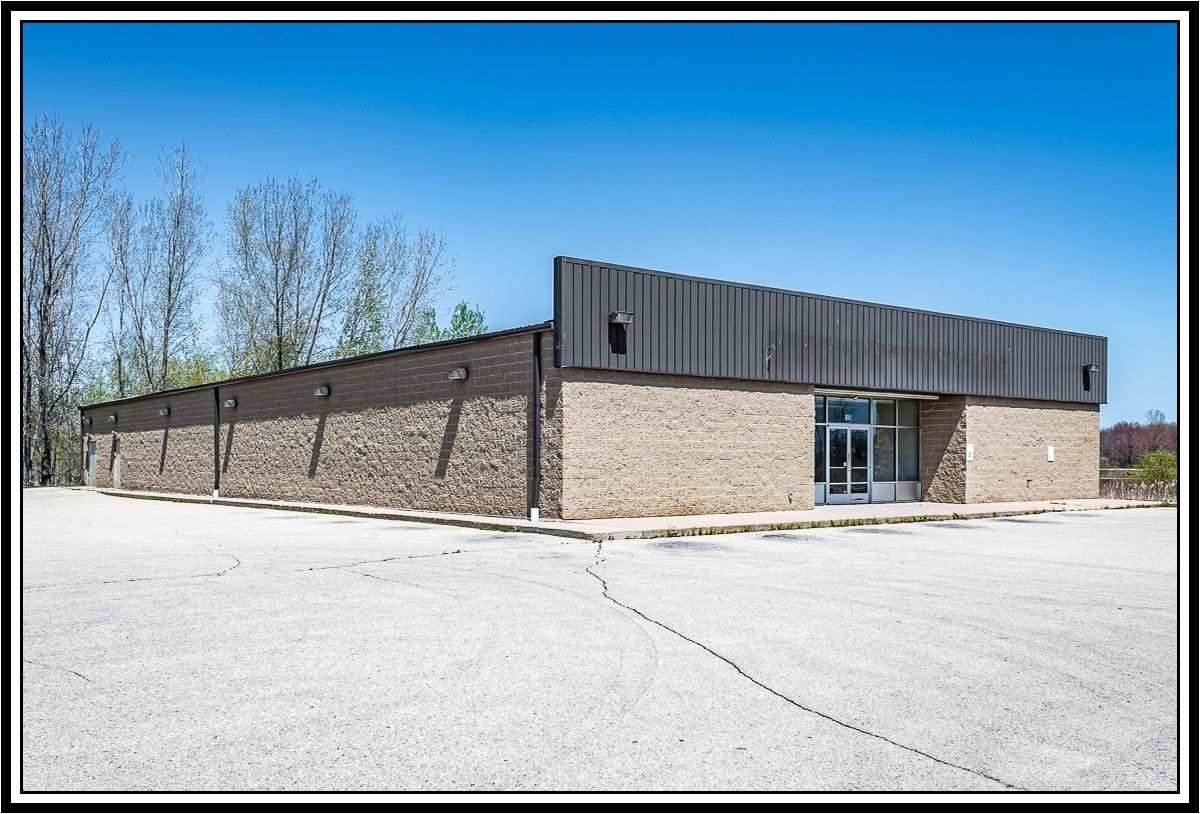 105 Henry Street - Photo 1