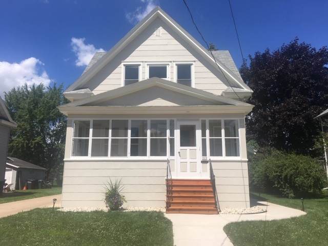 312 18TH Avenue - Photo 1