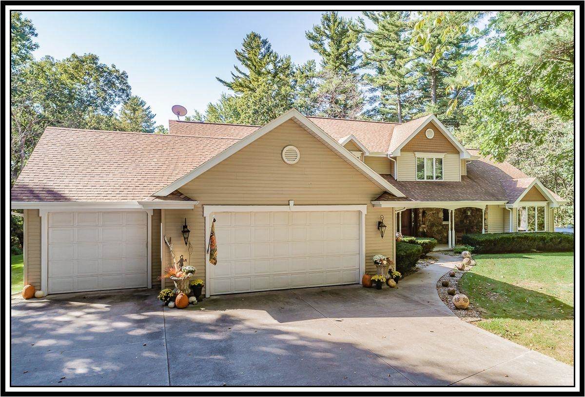 N2814 Shady Acre Drive - Photo 1