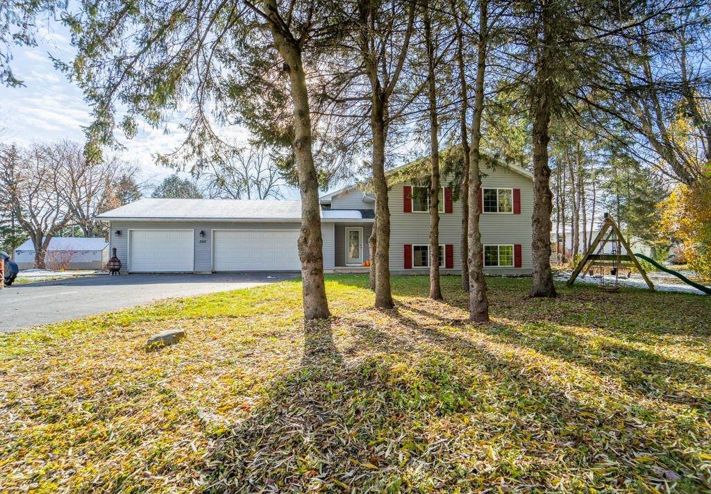 390 Forbes Street - Photo 1