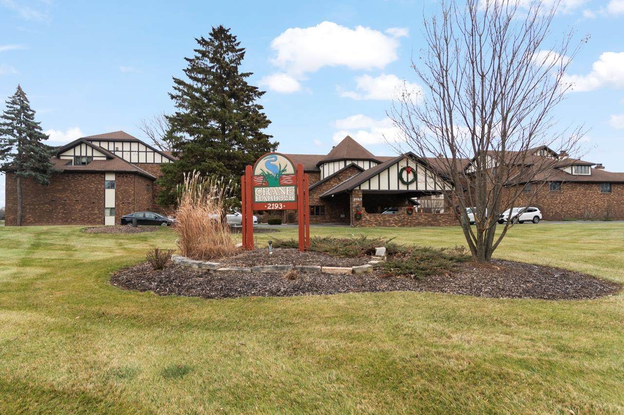 2193 Sunrise Drive - Photo 1