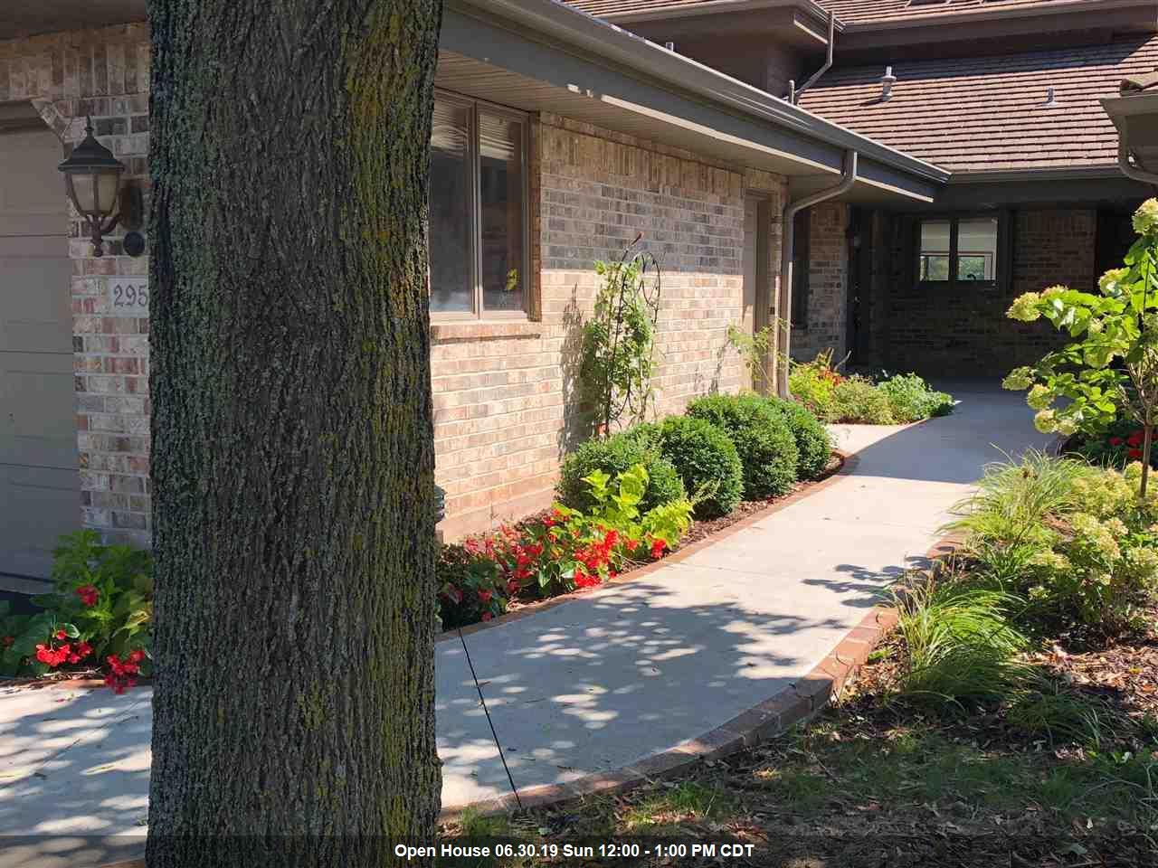 2953 Fox Run - Photo 1