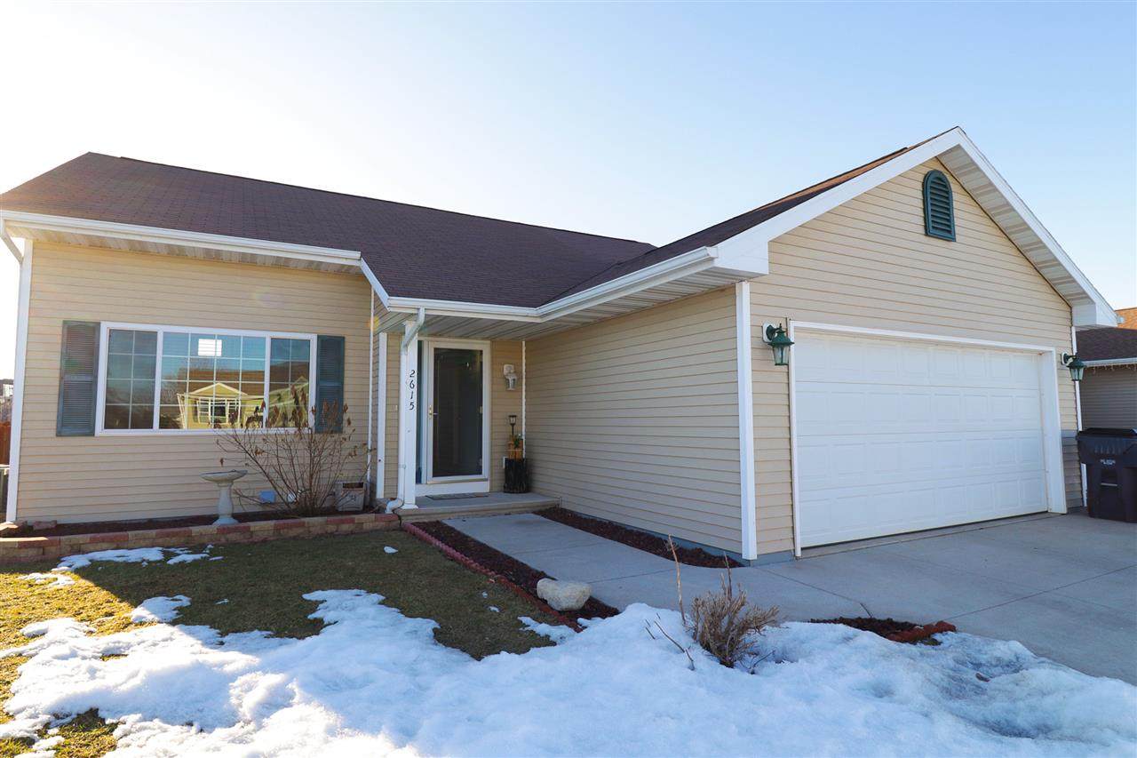 2615 Grassy Lane - Photo 1