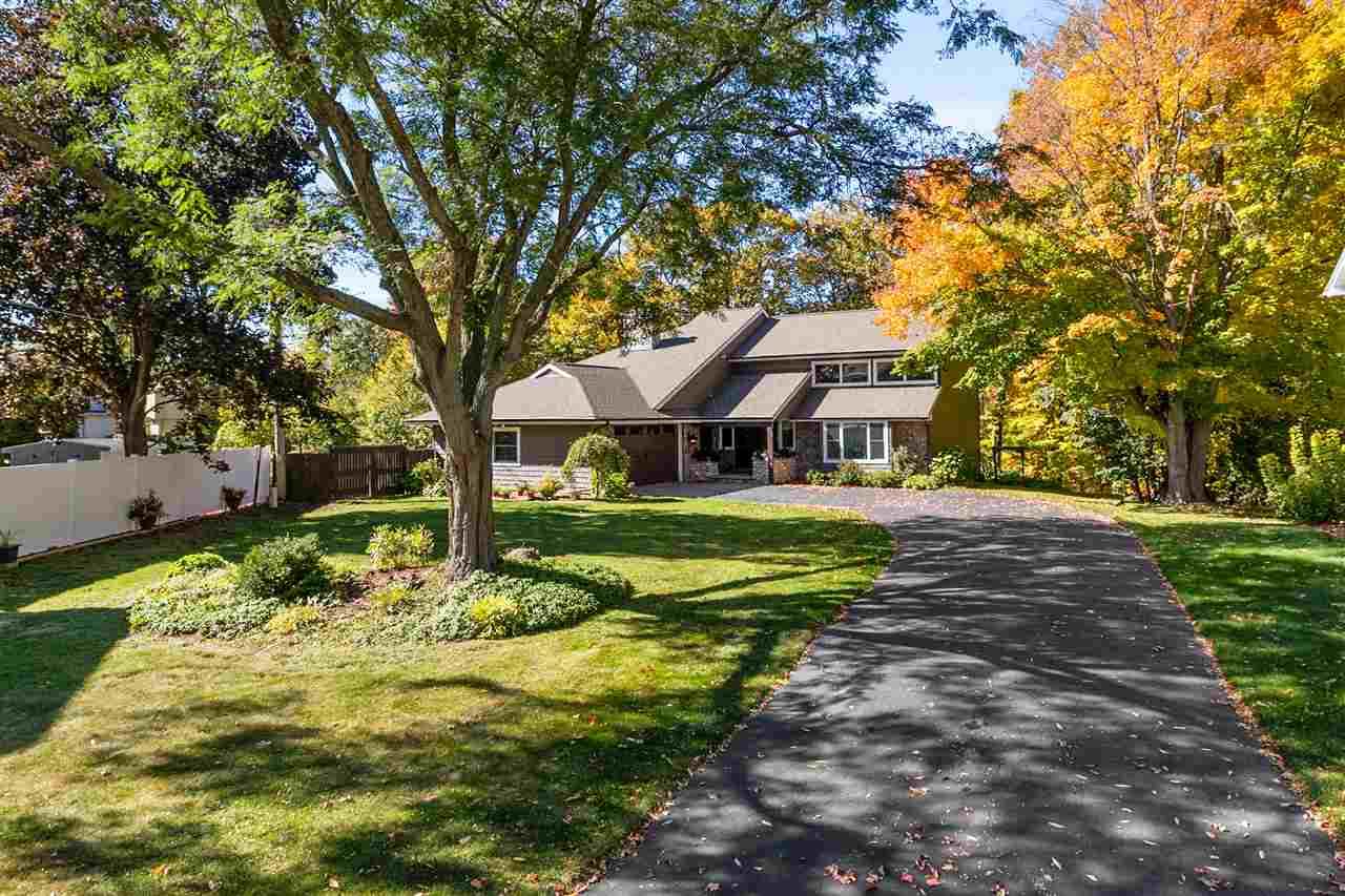 23 Crestview Court - Photo 1