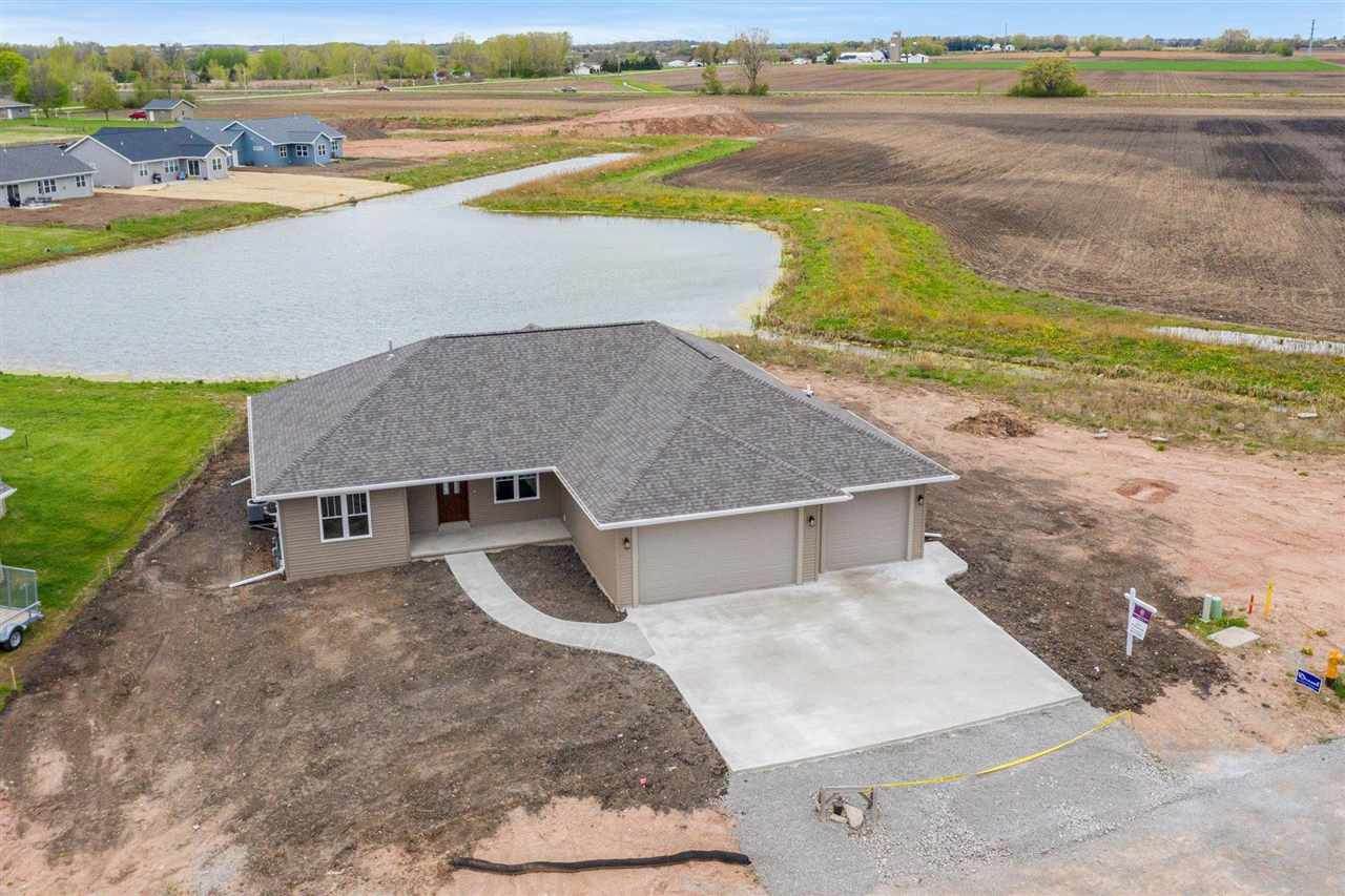 533 Pauls Place - Photo 1