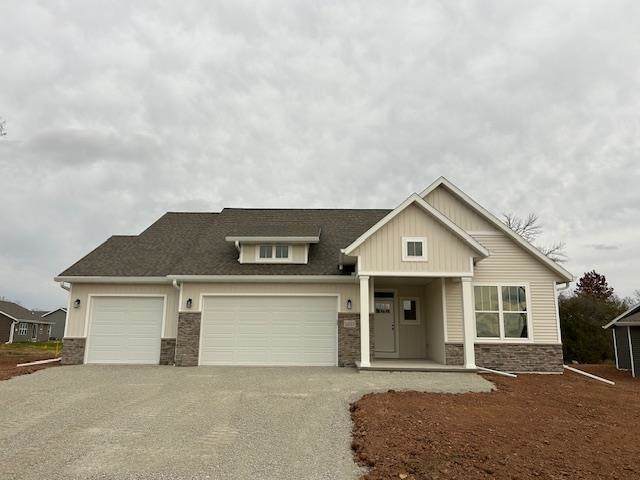 1633 Founders Street - Photo 1