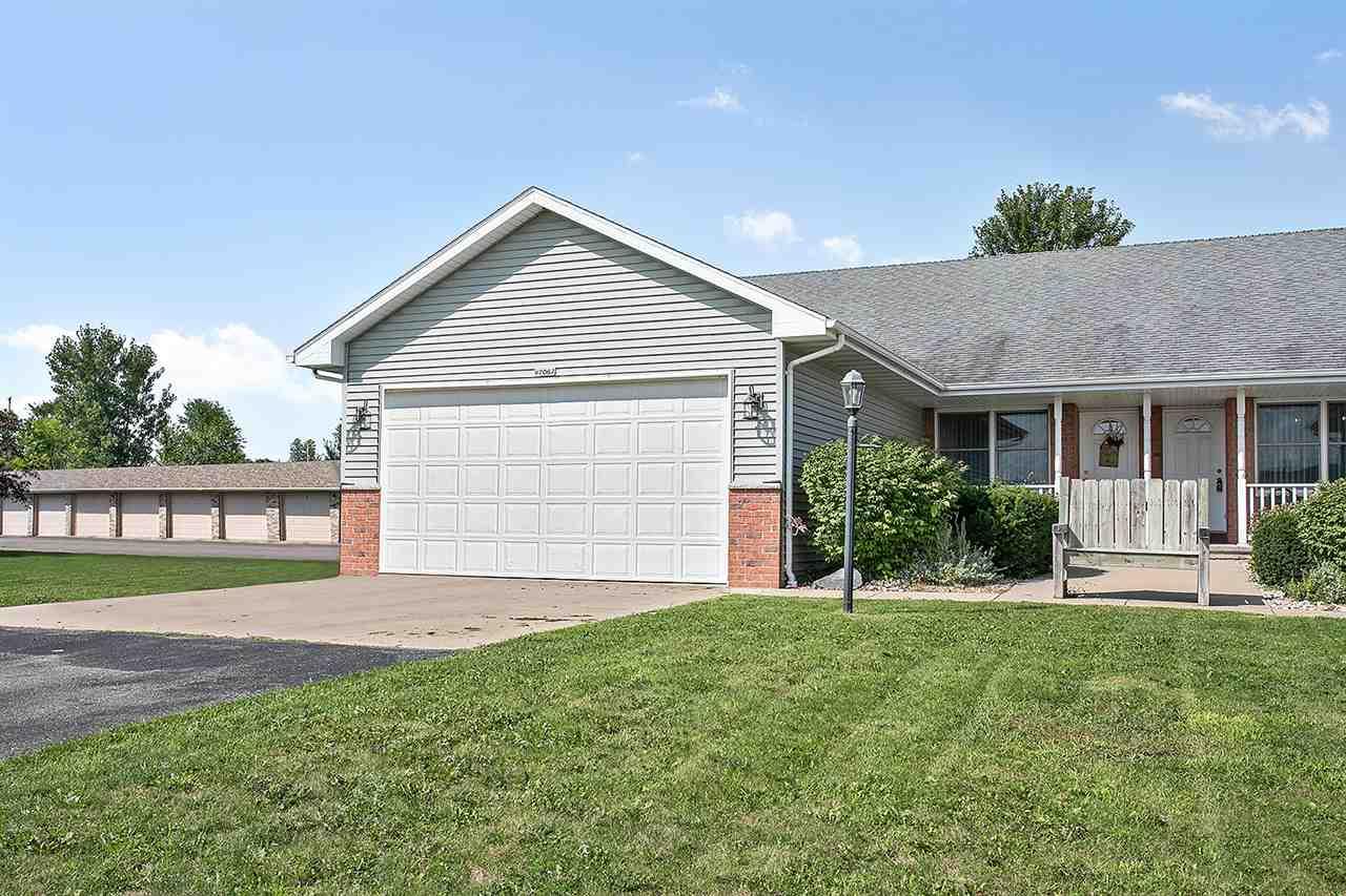 W7067 Buttercup Court - Photo 1