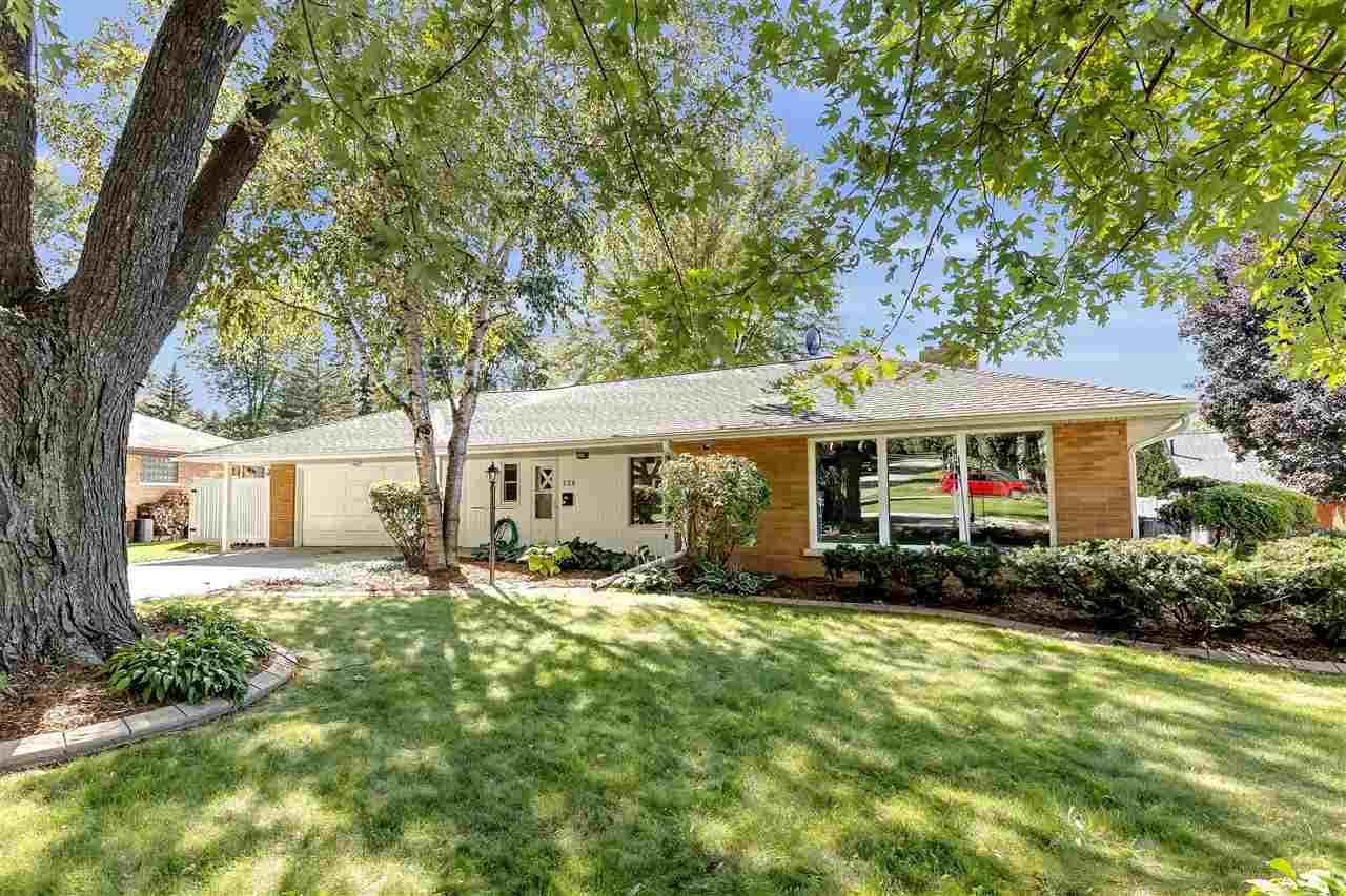 329 Little Road - Photo 1